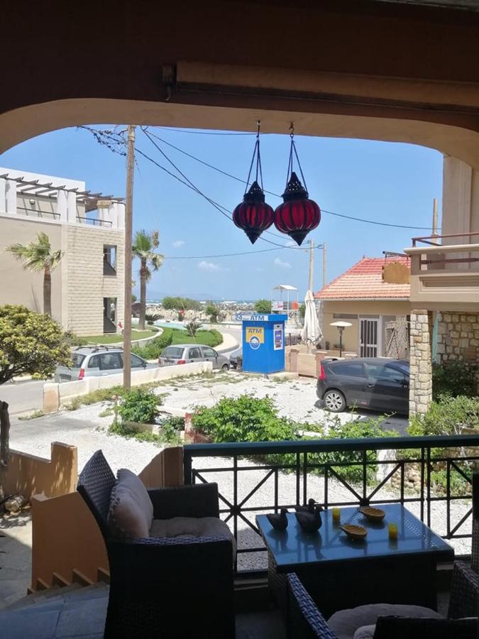 Villa Eleni Seaside Apartments Platanias  Exterior photo
