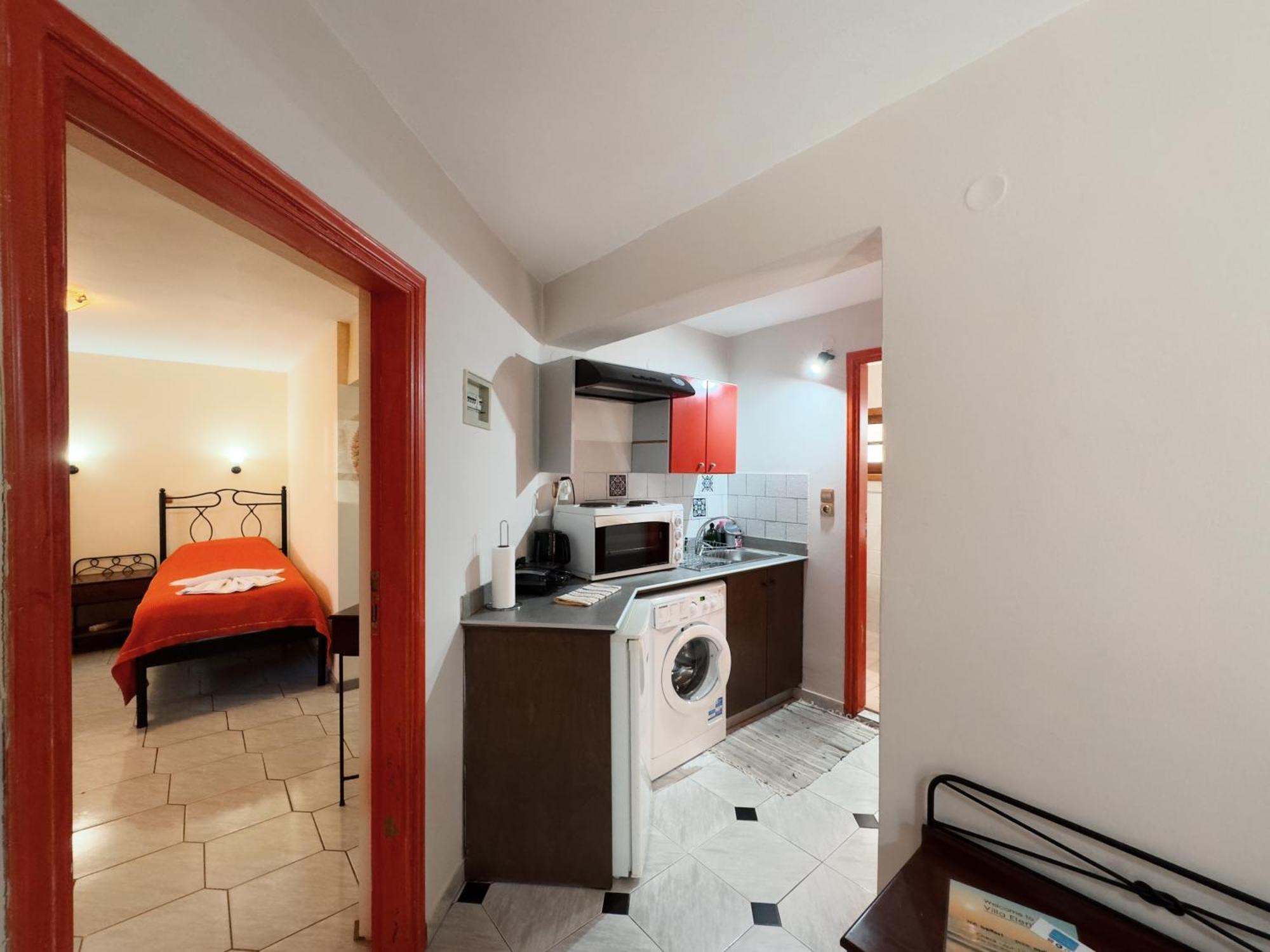 Villa Eleni Seaside Apartments Platanias  Exterior photo